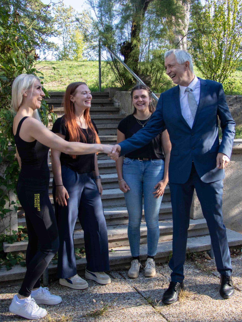 Studienstart an der HAUP: Mehr als 400 Studierende beginnen Bachelor- und Masterstudium